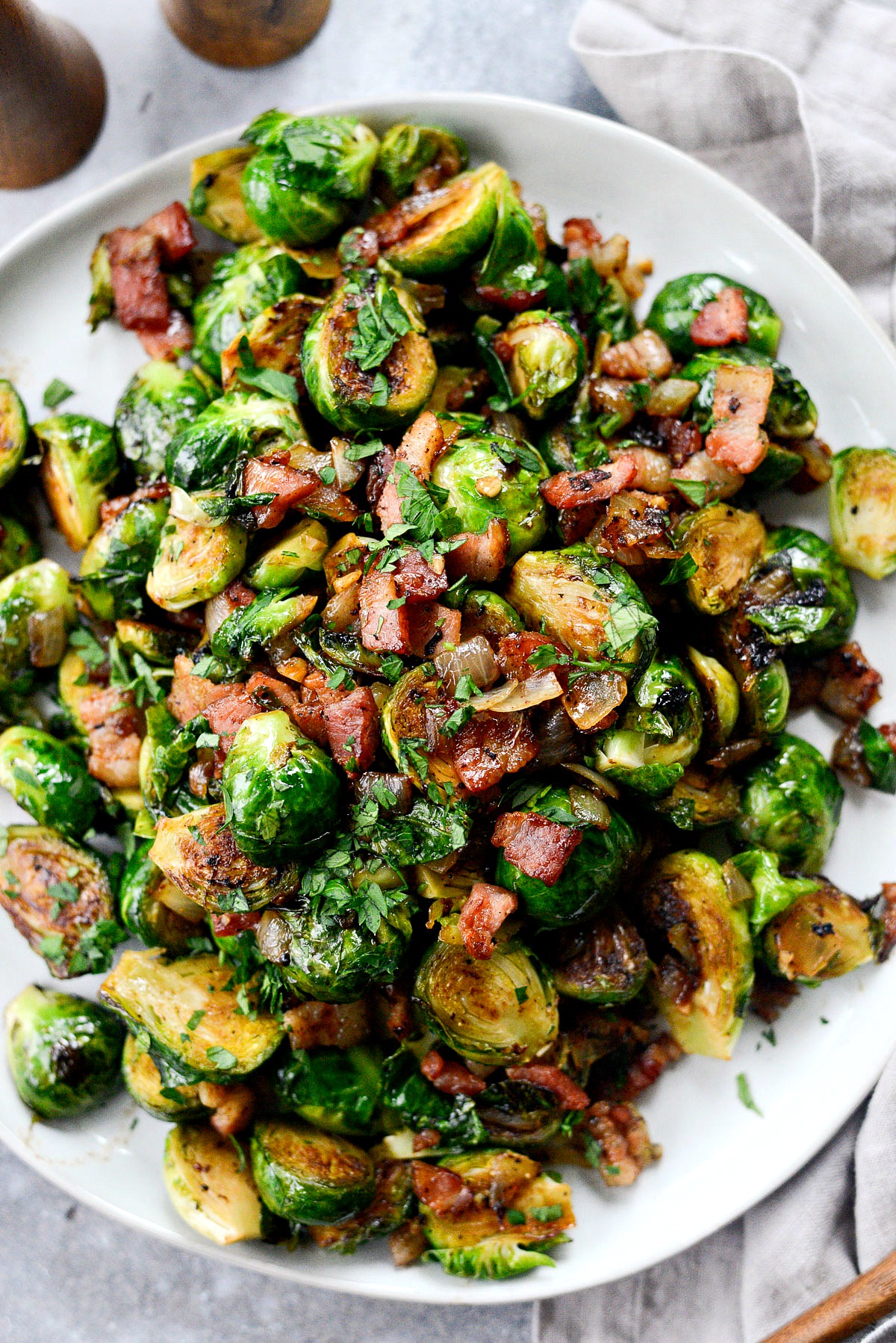 caramelized brussel sprouts with bacon
